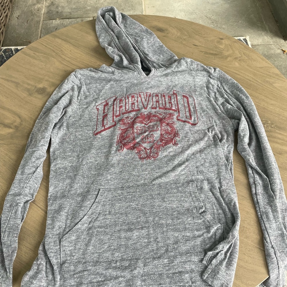 Vintage Harvard grey pullover long sleeve hooded shirt.